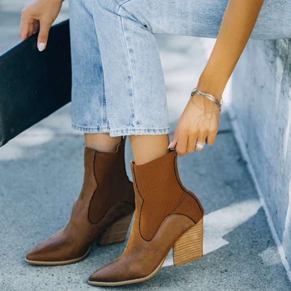 Jocelyn Brown Heeled Booties - Picture 8 of 16